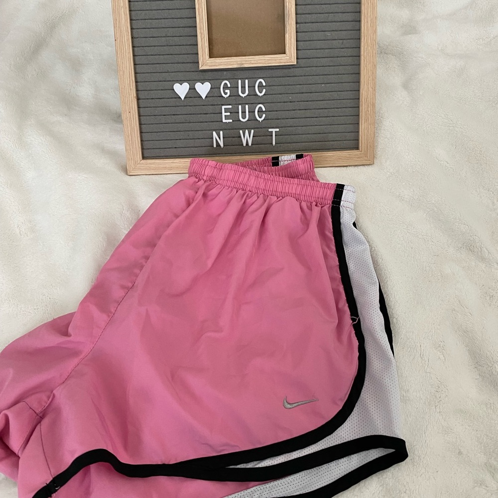 GUC Nike Tempo shorts